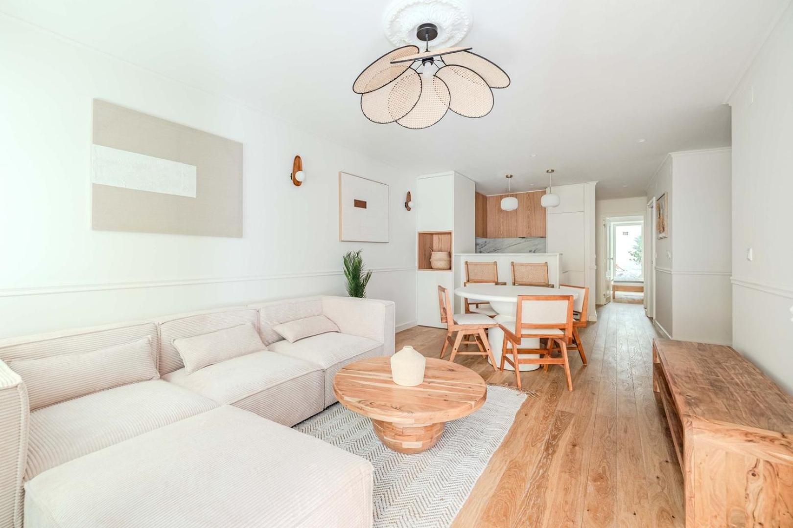 Stylish 2br With Ac & Terrace | By Airnest Lissabon